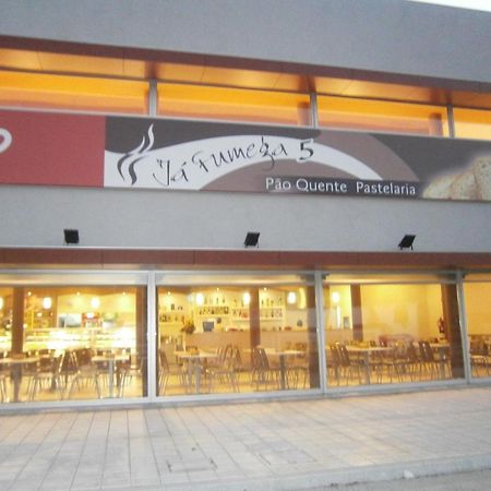 Espacoso T3 Com Terraco & Churrasqueira Campo  Exterior photo